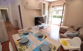 Beach House, 300 M Dal Mare, Marina Di Massa